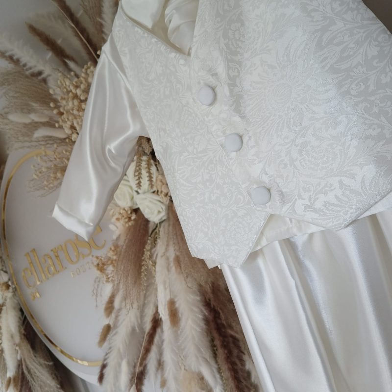 Oscar Christening Suit - Image 4